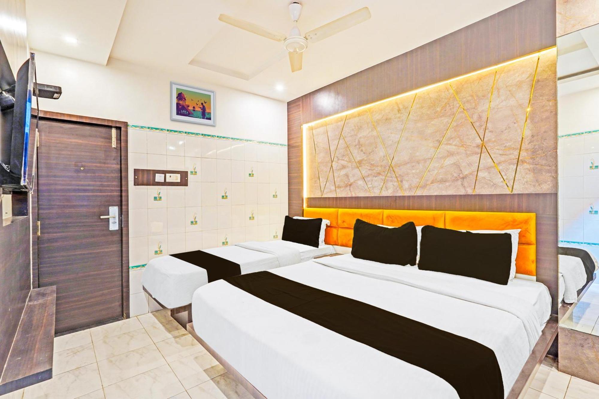 Hotel O Admire Suit Csennai Kültér fotó